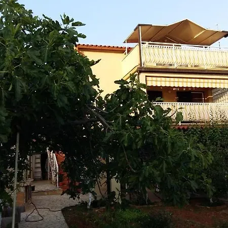 3 Saraje Apartament